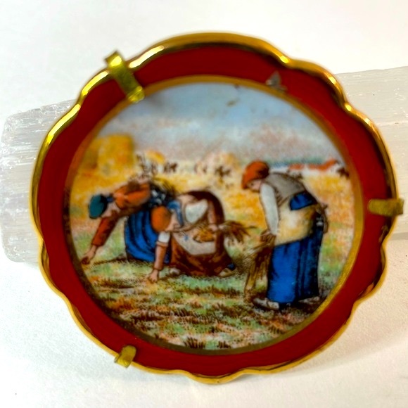 Vintage Limoges Miniature Porcelain Painted Plate France Brooch  Pin Back - Picture 2 of 5